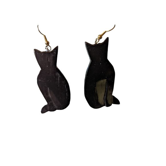 Charming Handcrafted Dangle Cat Earrings - Picture 2 of 2